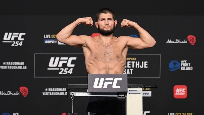 khabib-nurmagomedov-4_169.jpeg