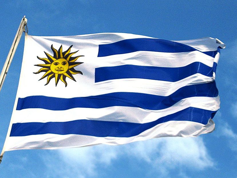 bandera-uruguay-ST.jpg